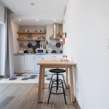 Roots Aparthotel Distrikt Faro