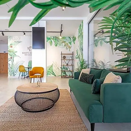 Roots Aparthotel